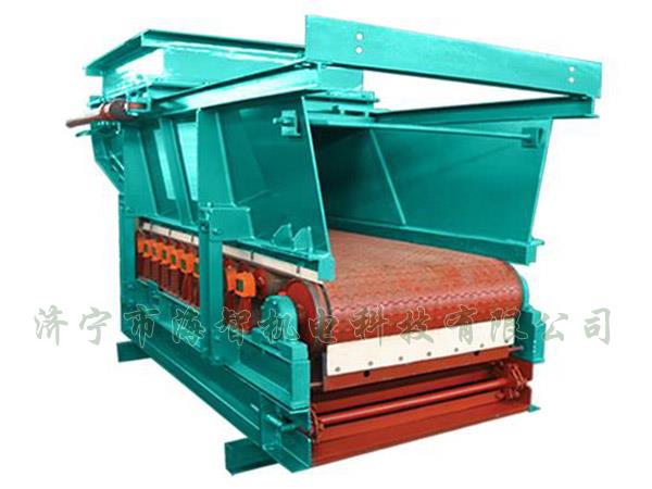 帶式（甲帶）給料機(jī)具有運(yùn)行平穩(wěn)、節(jié)能、環(huán)保等優(yōu)點(diǎn)