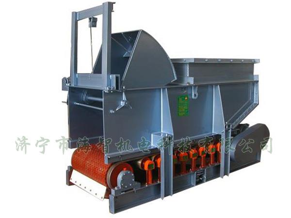 用手動(dòng)、電動(dòng)、液動(dòng)或氣動(dòng)驅(qū)動(dòng)齒輪帶動(dòng)弧型齒條來(lái)開啟或關(guān)閉扇型閘門